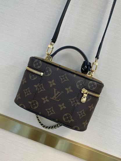 Louis vuitton Vanity monogram