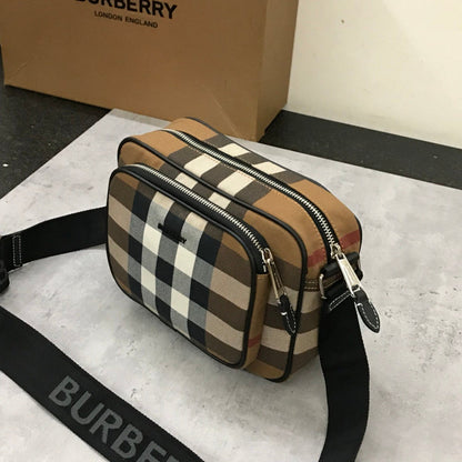 Burberry camera bag