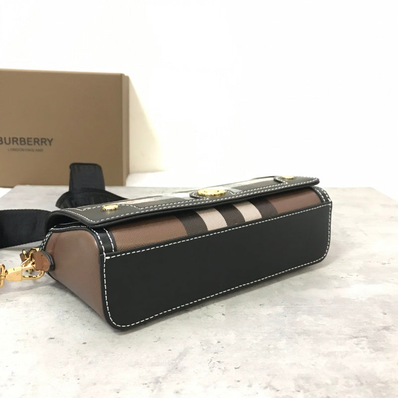 Burberry crossbody