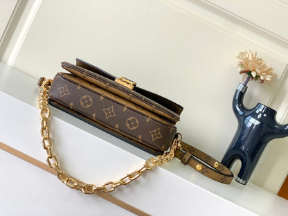 LV crossbody Metis